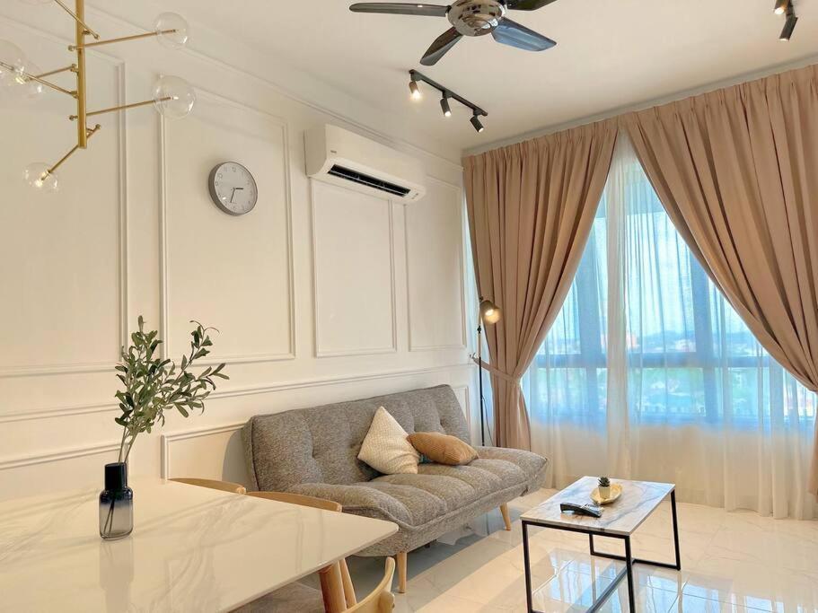 Netflix Two Bedroom Troika Kota Bharu Homestay 118 外观 照片