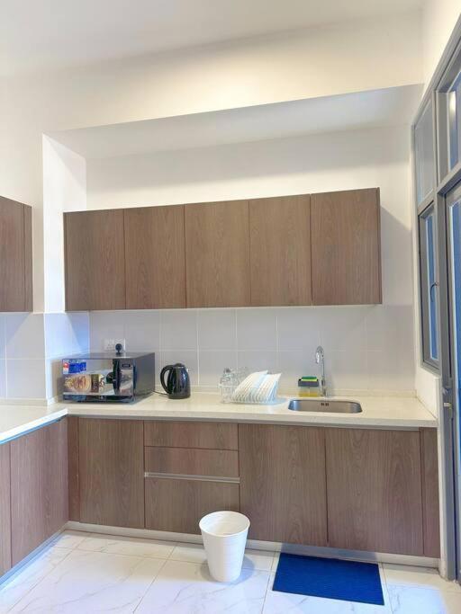 Netflix Two Bedroom Troika Kota Bharu Homestay 118 外观 照片