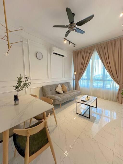 Netflix Two Bedroom Troika Kota Bharu Homestay 118 外观 照片